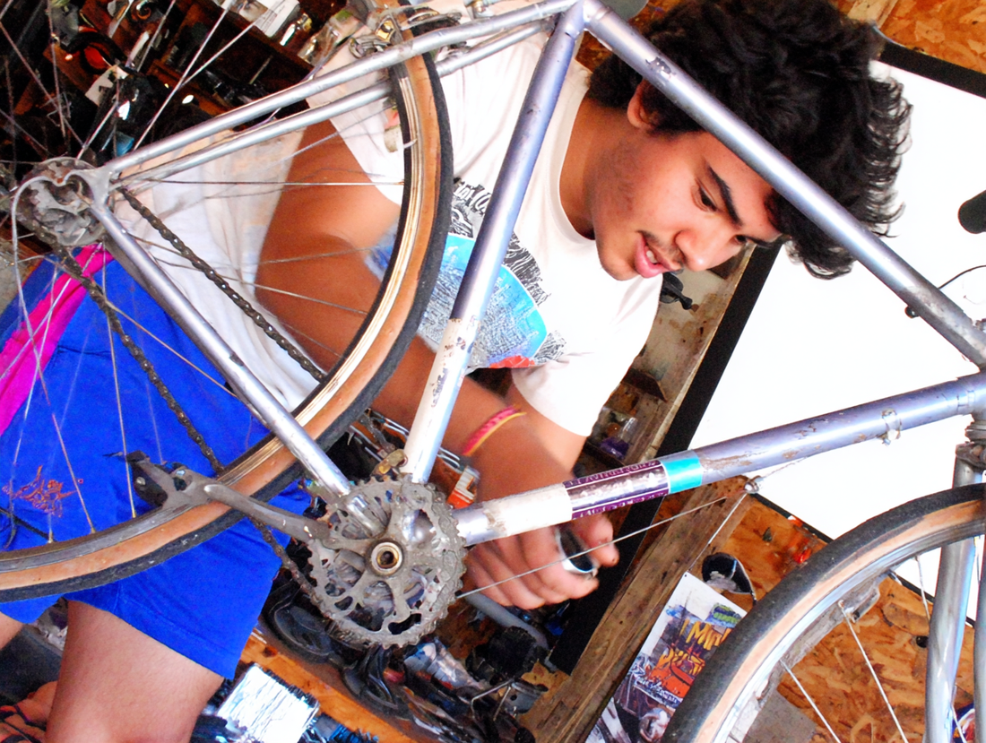 Mejora tu bicicleta de carretera con pequeños cambios económicos