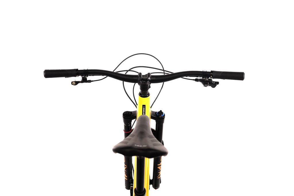 Santa Cruz Mega Tower 1 CR