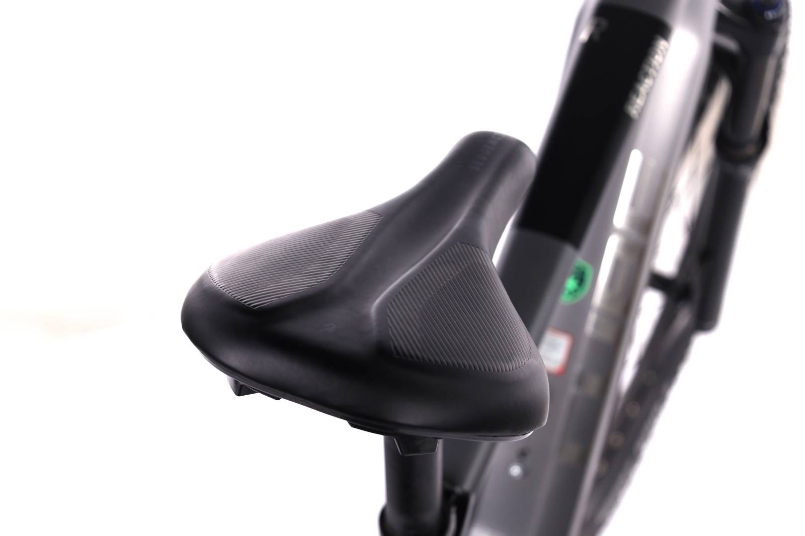 Cube Reaction Hybrid Race 750