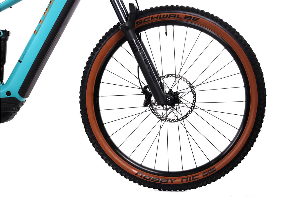 Cube Stereo Hybrid ONE44 EX 800