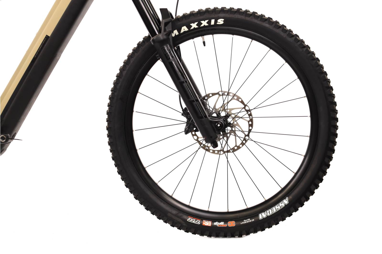 Cube Stereo Race Hybrid HPC